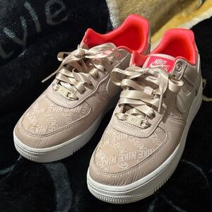 Nike Tan and Coral Sneakers